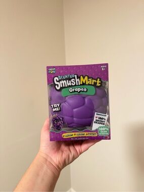 RMS Jumbo Scented Grapes Squishy (1PC)